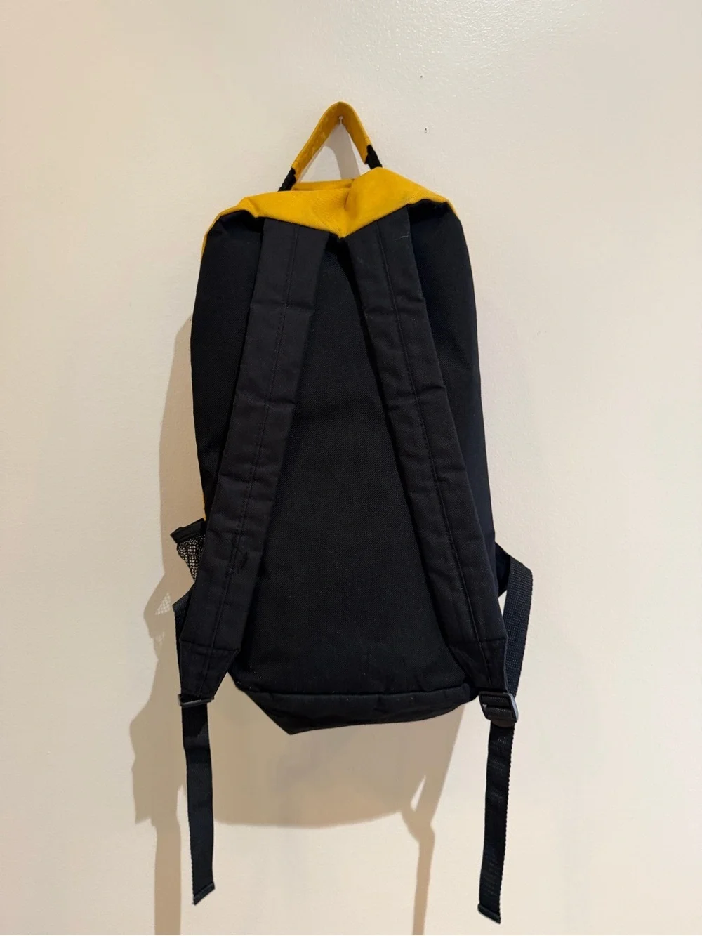Vintage 1990s Los Angeles Lakers backpack embroidered